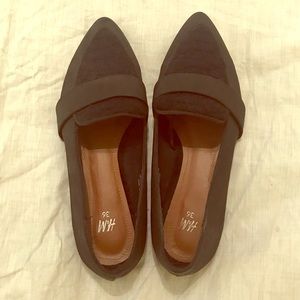 H&M Women’s size 6 loafers textured black